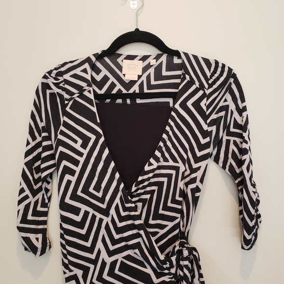 Anthropologie Vanessa Virginia Lena semi faux wrap dress Size XS - Picture 2 of 7